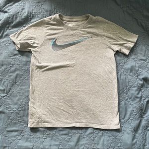 Boys Nike T